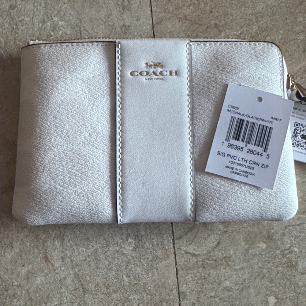 Coach Ivory Leather Wristlet